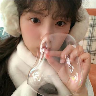 北极百货的秋乃小姐 海报